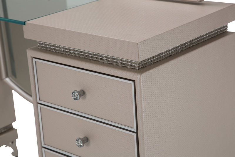 Glimmering Heights - Upholstered Vanity - Ivory