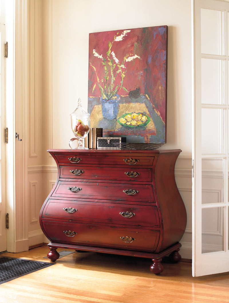 Bombe Chest - Red