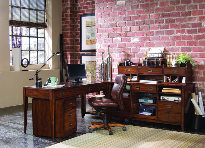 Danforth - Executive Leg Desk