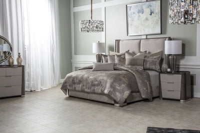 Aubrey - Comforter Set