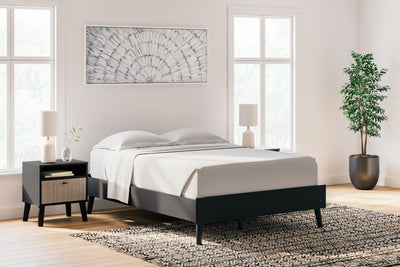 Charlang - Black / Gray - Full Platform Bed