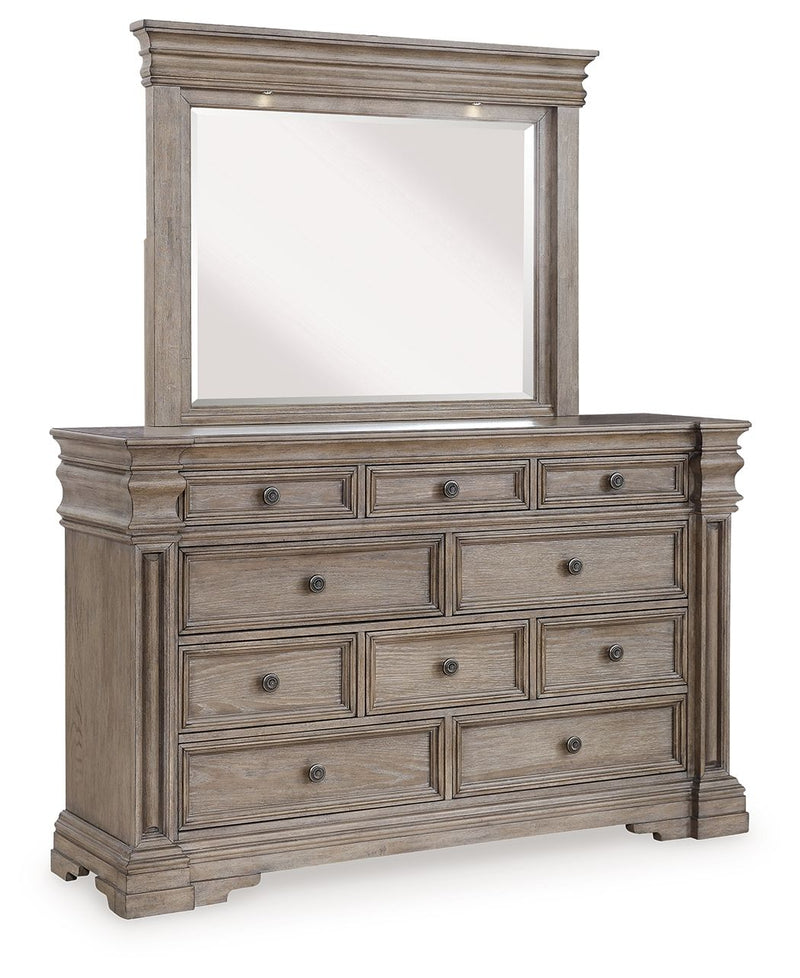 Blairhurst - Light Grayish Brown - Dresser And Mirror