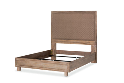 Hudson Ferry - Quilted Panel Bed