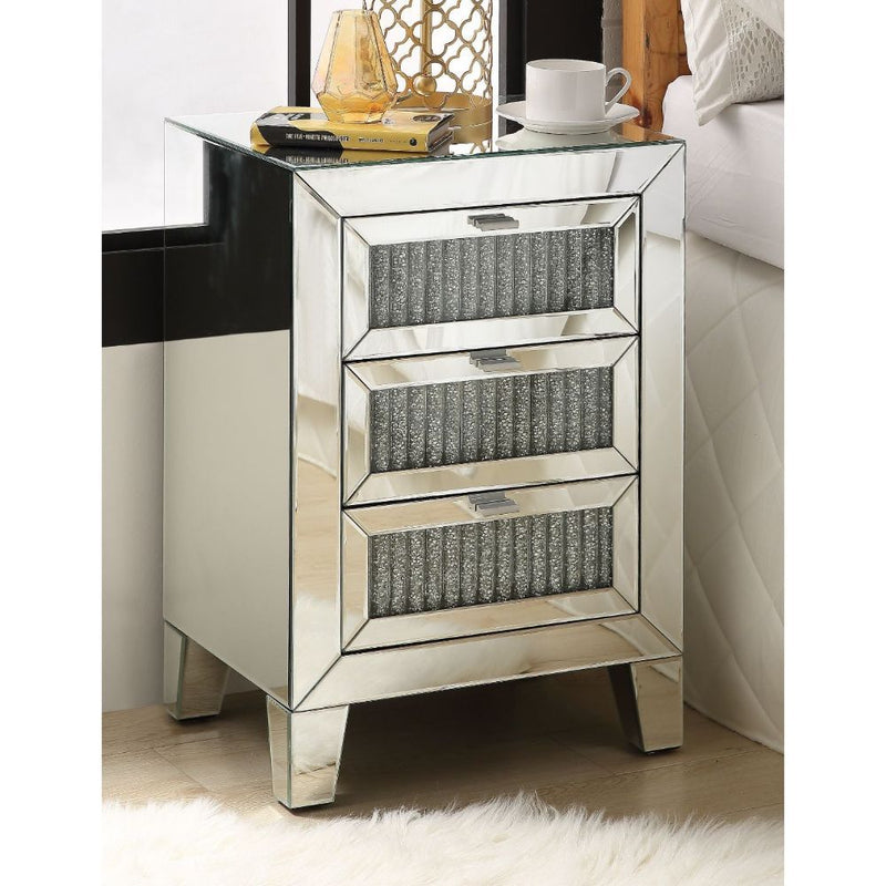 Caesia - Accent Table - Mirrored & Faux Diamonds - Grand Furniture GA