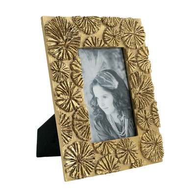 Vintage Photo Frame & Flower Design