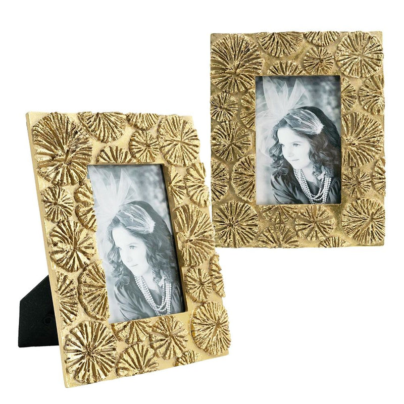 Vintage Photo Frame & Flower Design