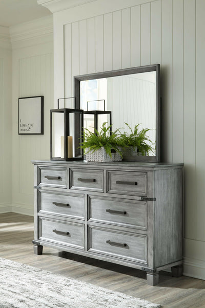 Russelyn - Gray - Dresser, Mirror.