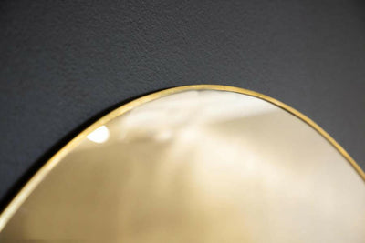 Hermione - Round Wall Mirror - Gold.