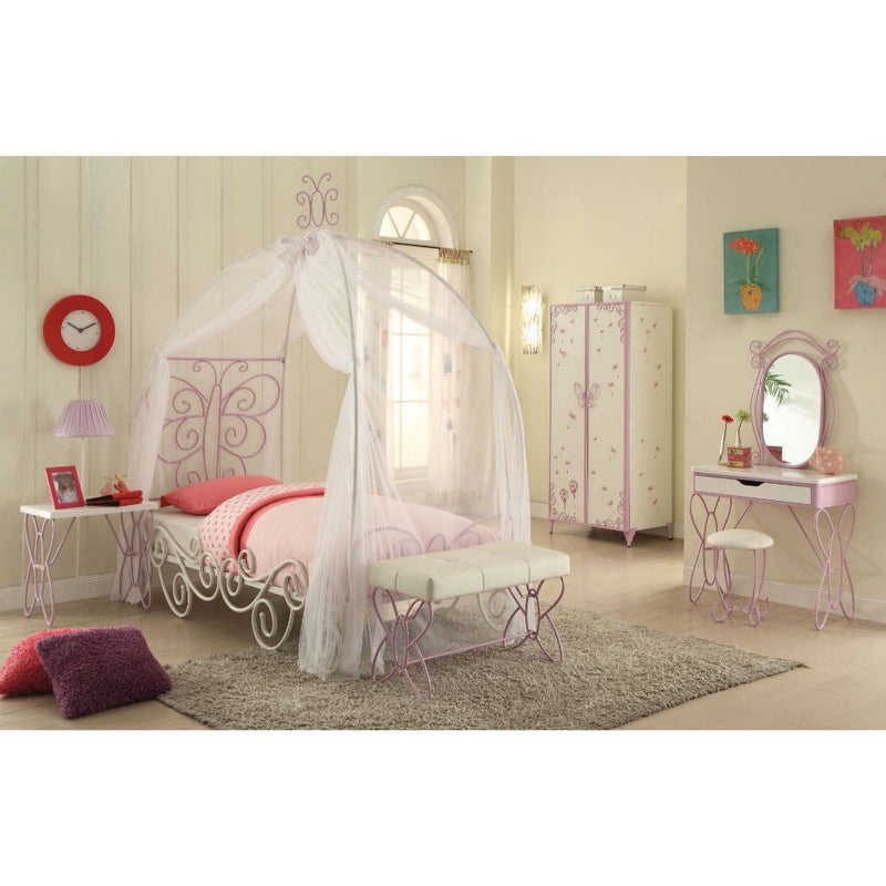 Priya II - Full Bed - White & Light Purple