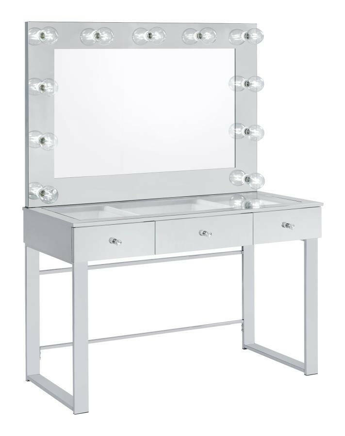 Umbridge - 3-Drawer Vanity With Lighting - Chrome and White.